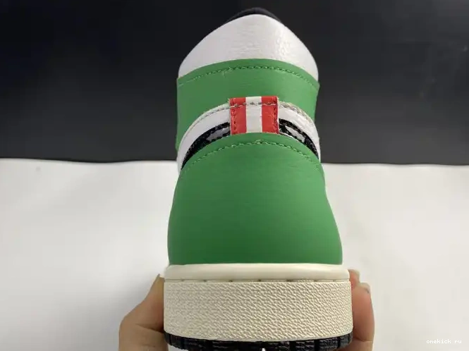 Rep Onekick Jordan High Lucky DB4612-300 Air Green Retro 1 0416